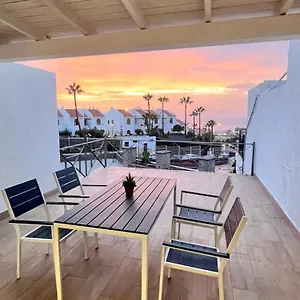 sunshine-beach-apartments.tenerifehoteles.net/